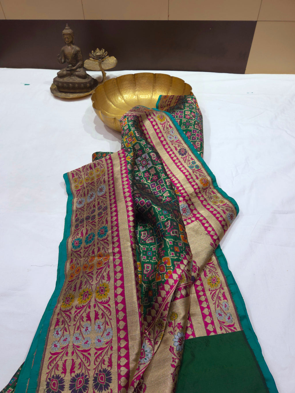 Banarasi Ghar Chola Collection