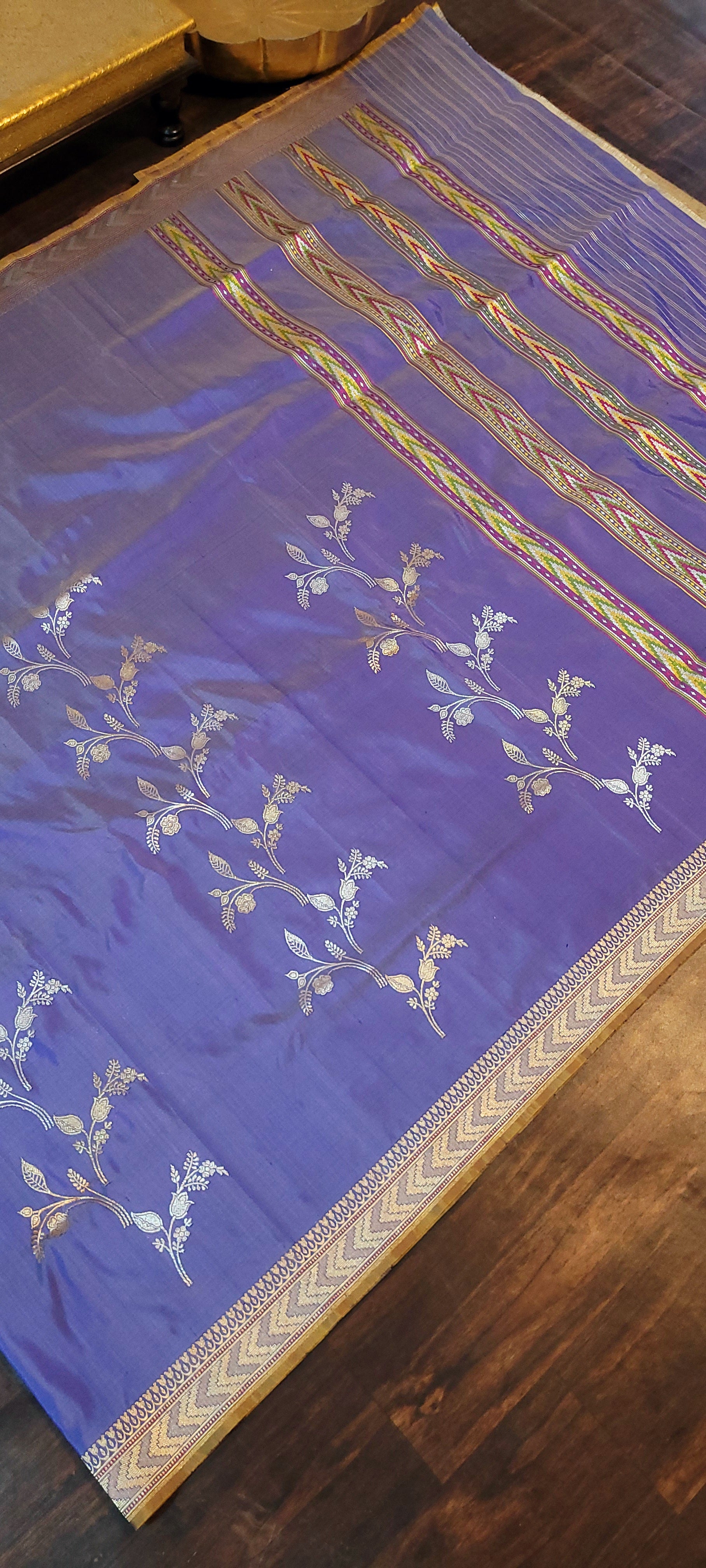 Handloom Banarasi Pure Kattan Kadua Saree