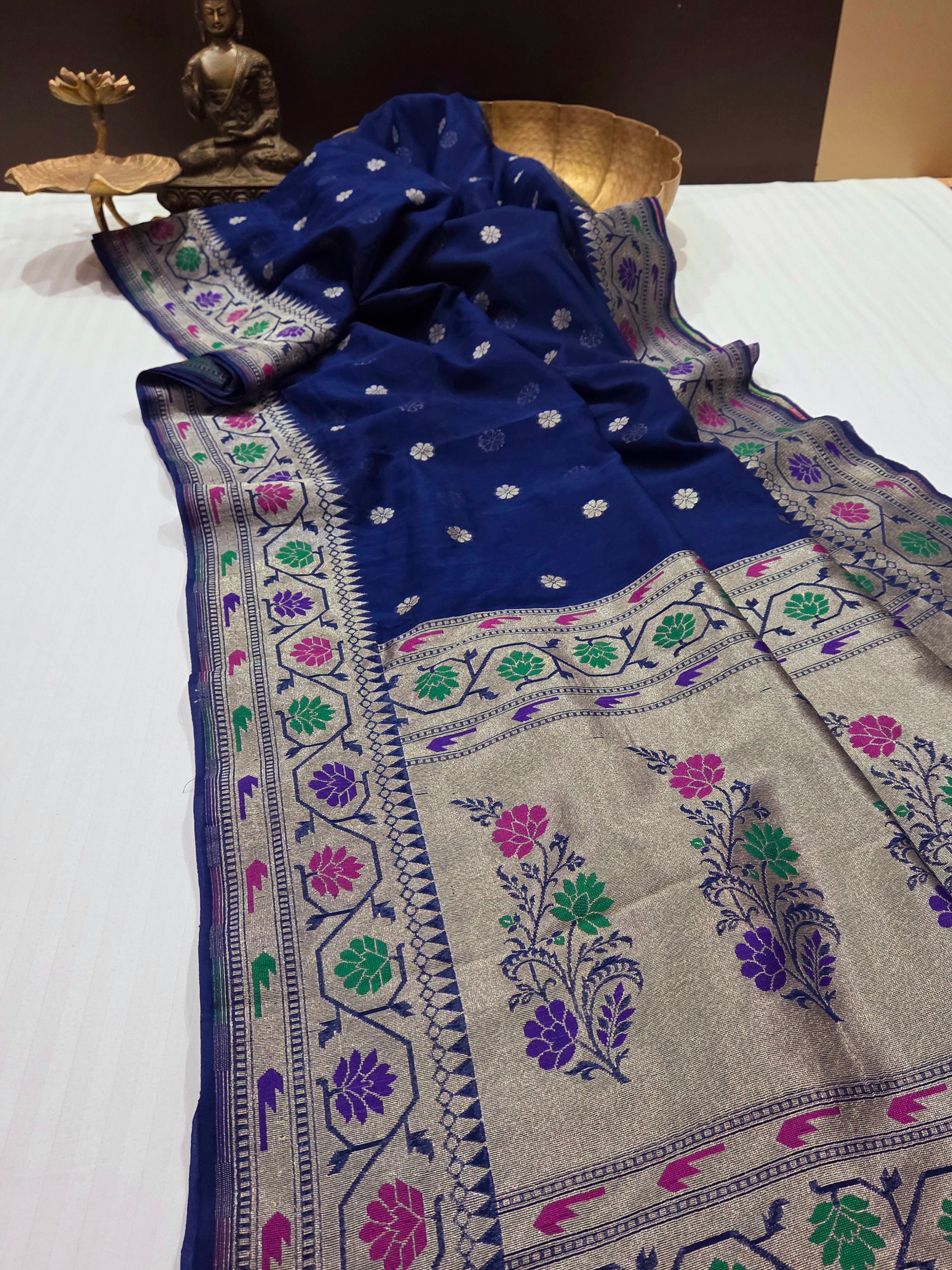 Handloom Banarasi Crepe Silk Saree